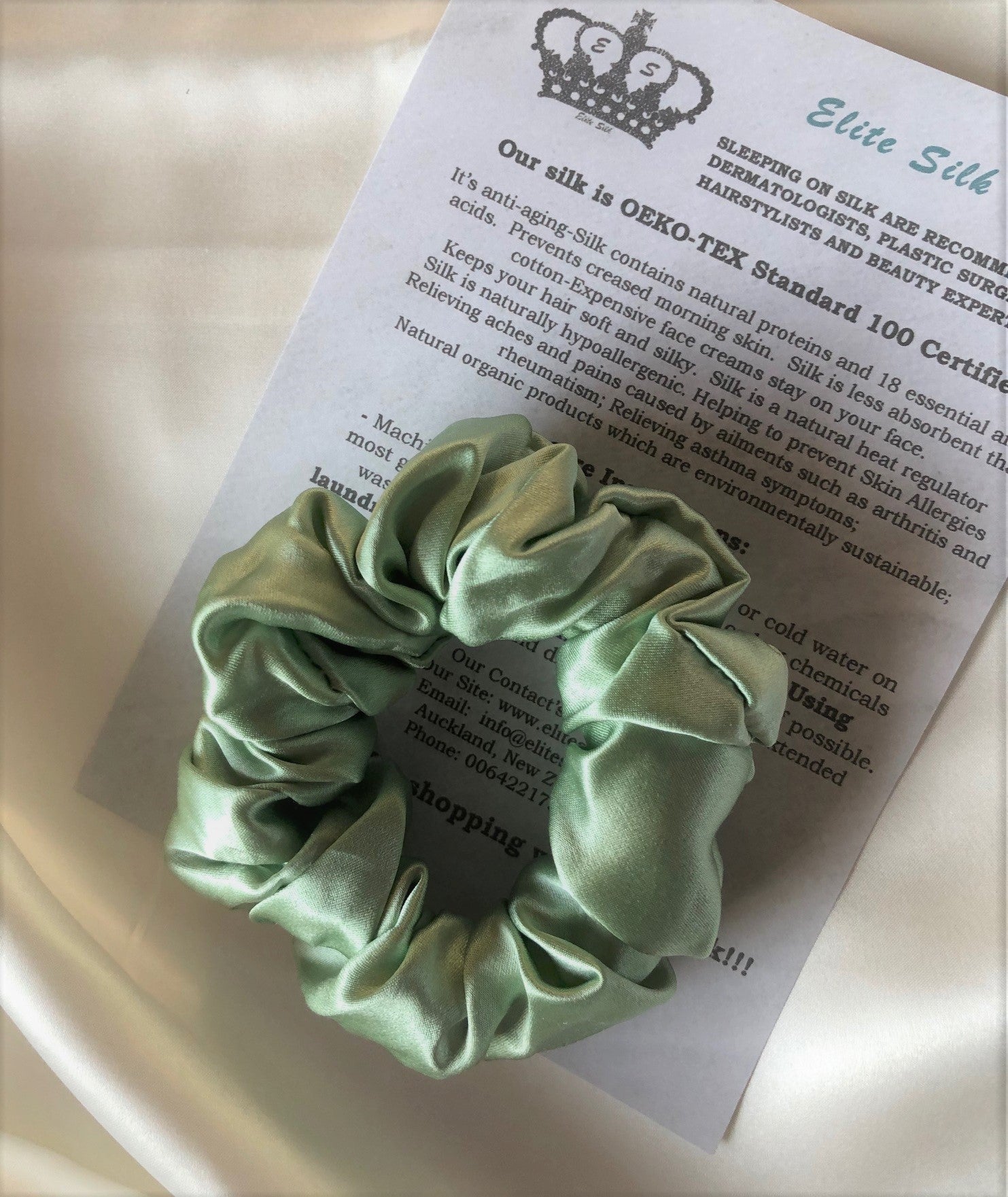 22 Momme Silk Scrunchie, mint green colour